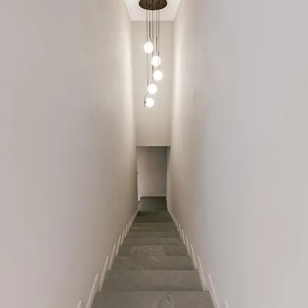 Βίλα Pool - Classique Λατζίζε