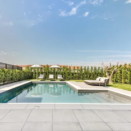 Pool - Classique * Лацизе